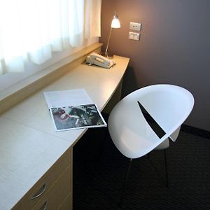 Standard Double Room Mobility Accessible